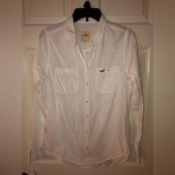 Hollister button down long sleeve top shirt, size medium - Picture 3 of 4